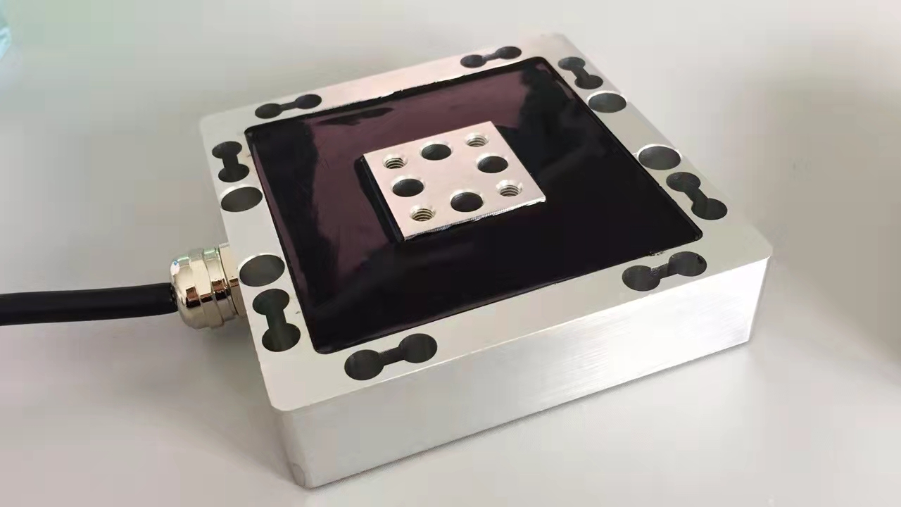 三維力傳感器的測量方向和應用