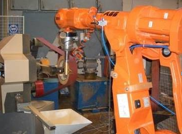 多軸力傳感器在汽車，智能制造，工業(yè)機(jī)器人等